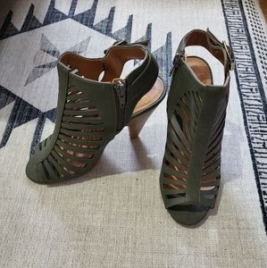High-heel Sandals